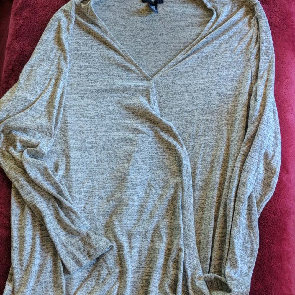 Grey crossover